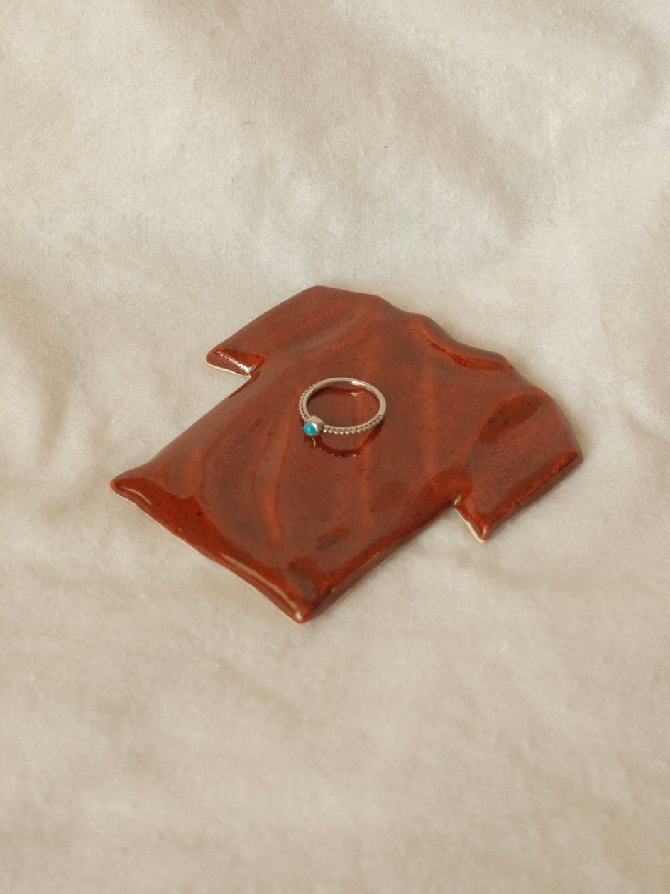T-shirt Tray - Red